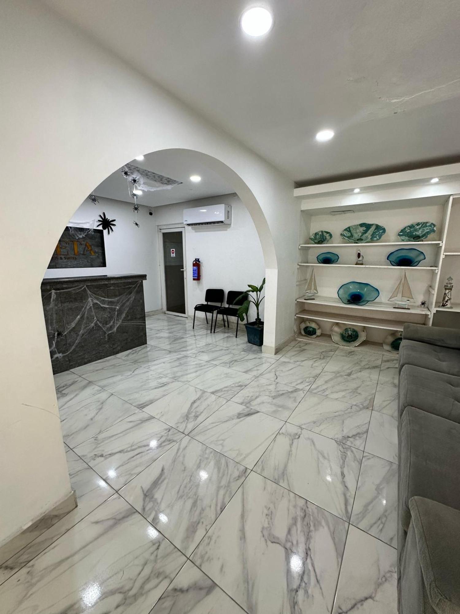 Creta Hotel & Suites Mazatlán Zewnętrze zdjęcie